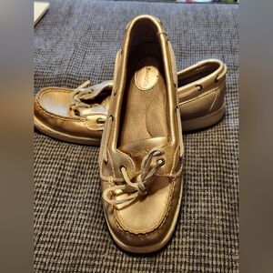 G.H. Bass Marine Shoes - Rose Gold